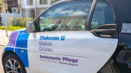 Auto der Diakonie-Station Grünau 