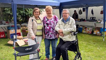 Besucher am Tag der offenen Tür FF